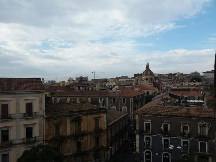 Attico Luxury Etnea Hotel Catania Bagian luar foto