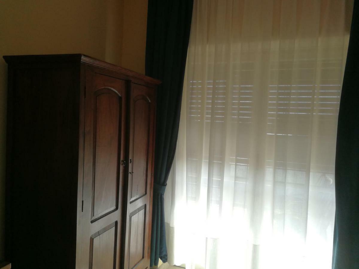 Attico Luxury Etnea Hotel Catania Bagian luar foto