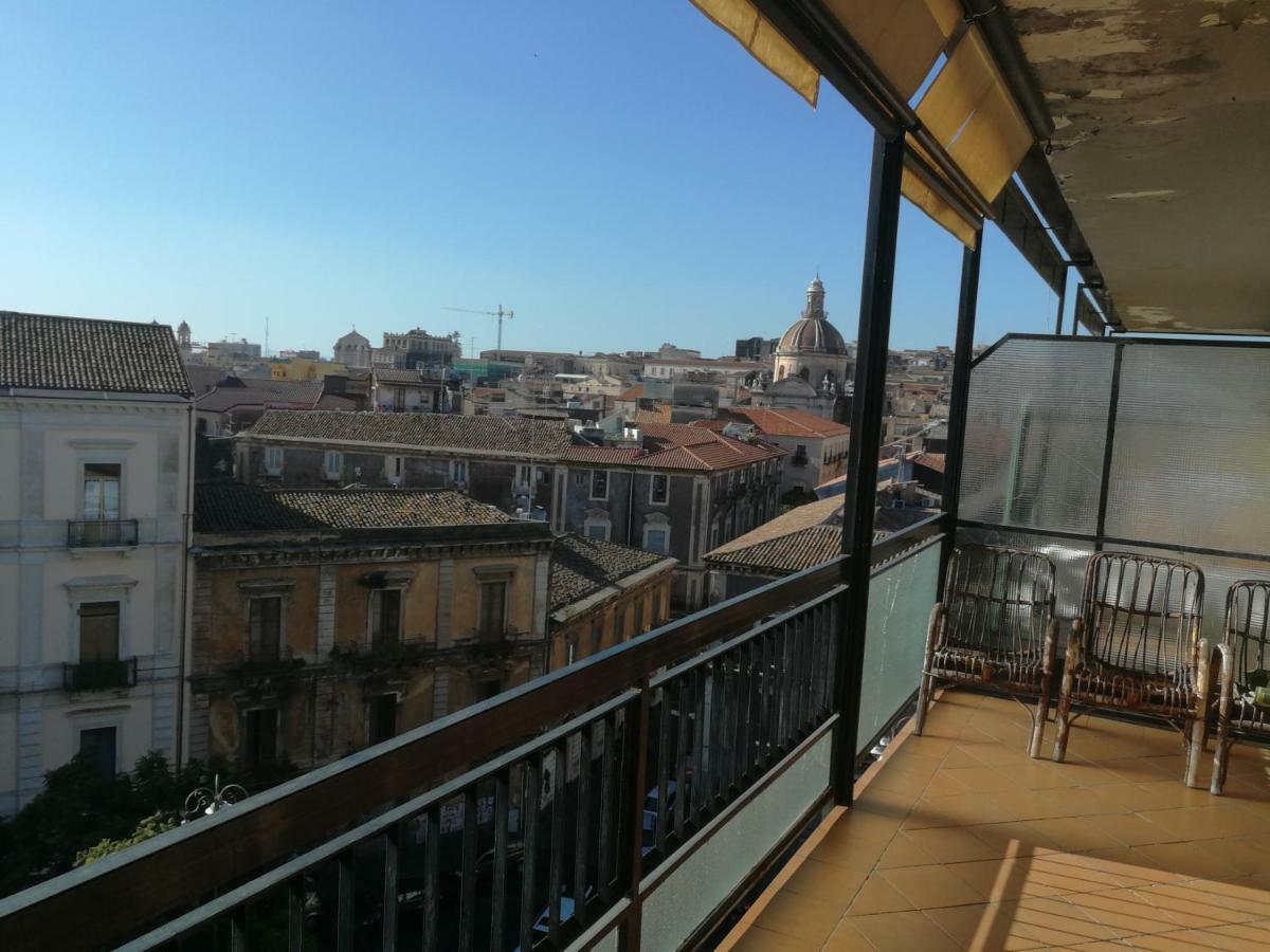 Attico Luxury Etnea Hotel Catania Bagian luar foto