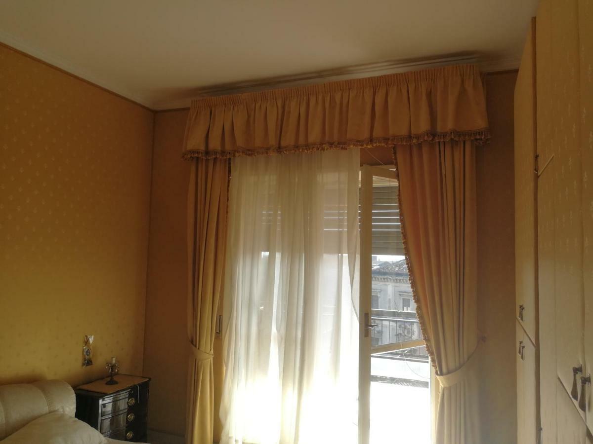 Attico Luxury Etnea Hotel Catania Bagian luar foto